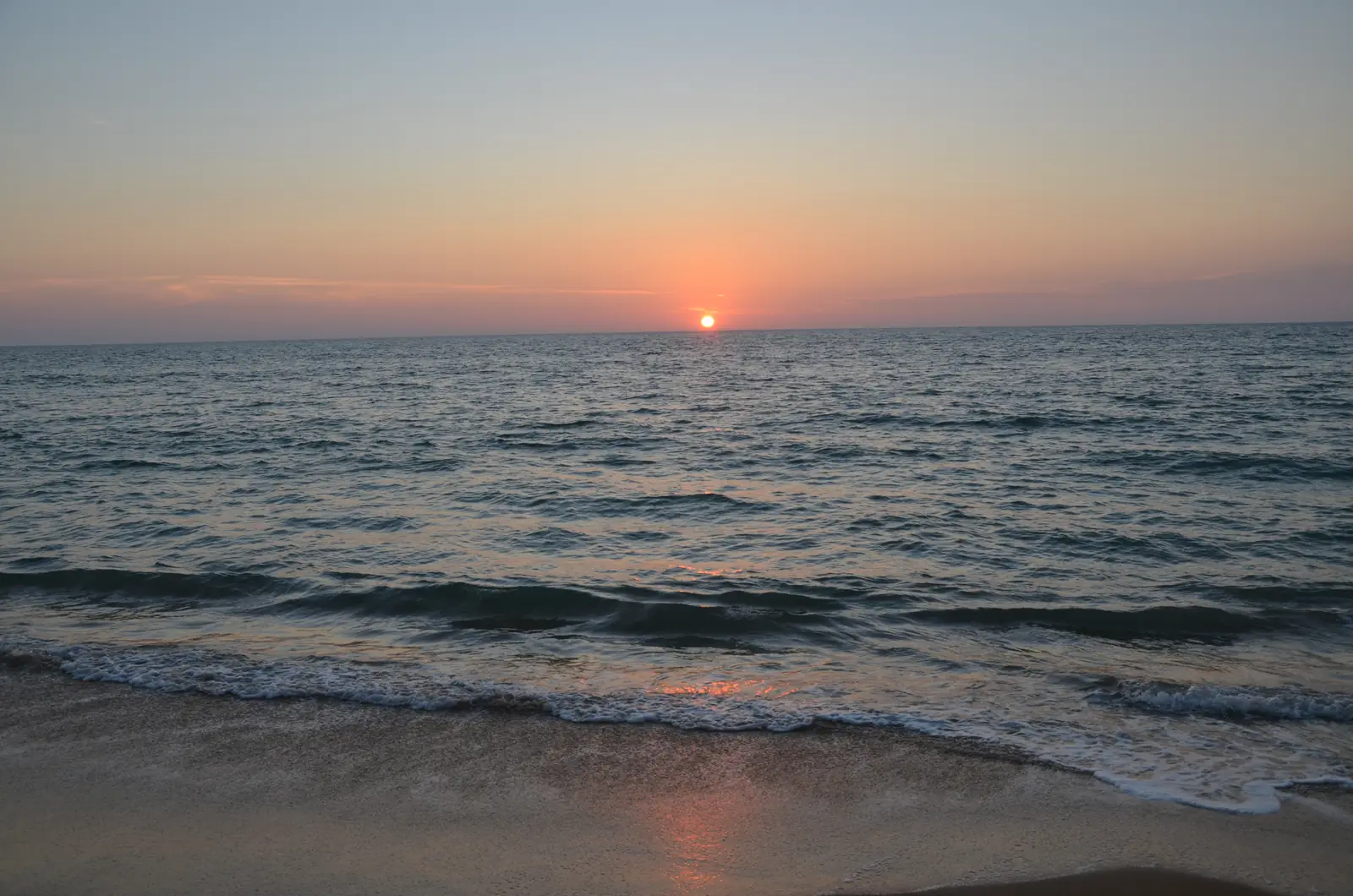 Wild empty beach on the Kalpitiya peninsula, Sri Lanka