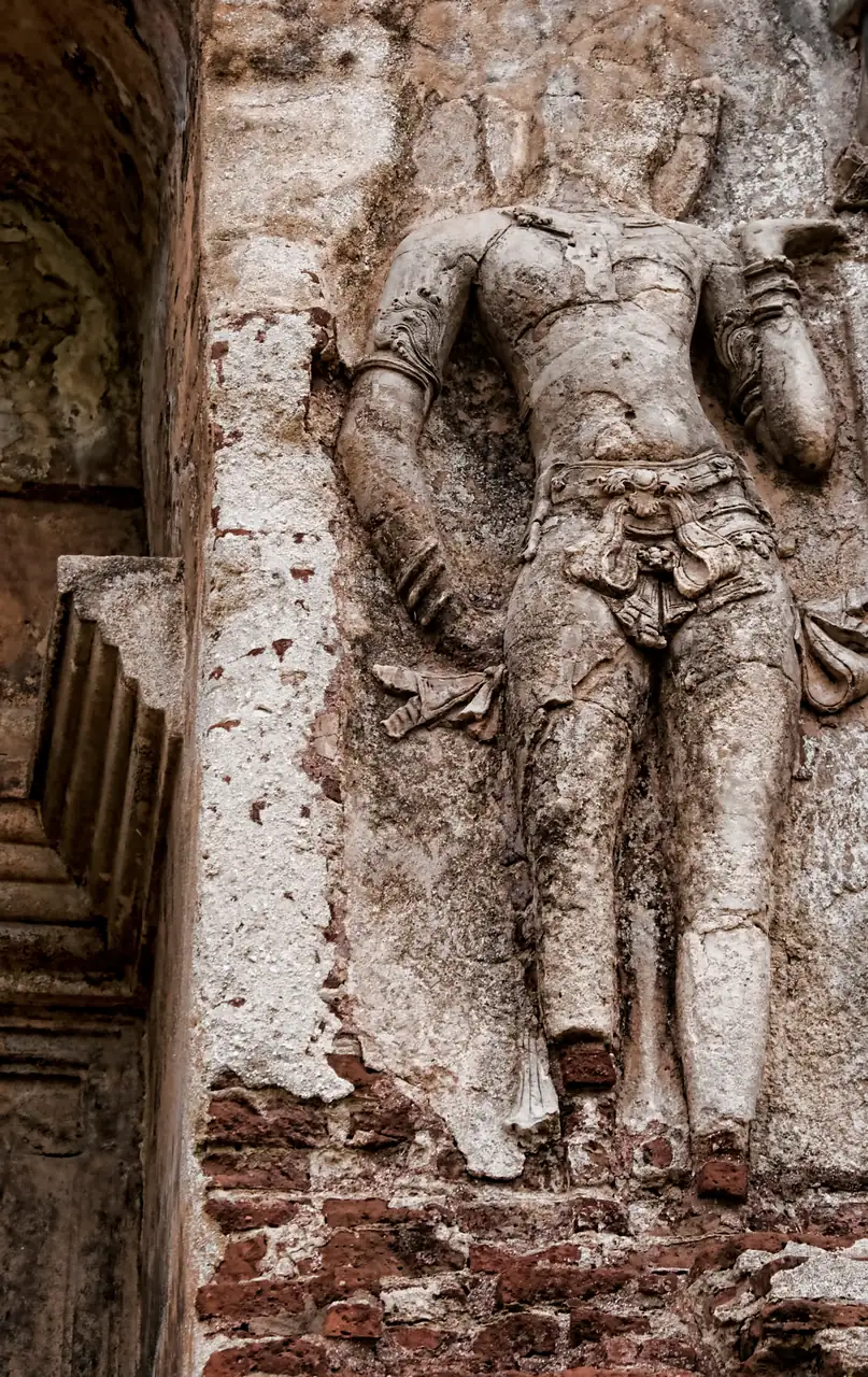 Sculpted exterior of the Thivanka image house, Polonnaruwa, Sri Lanka